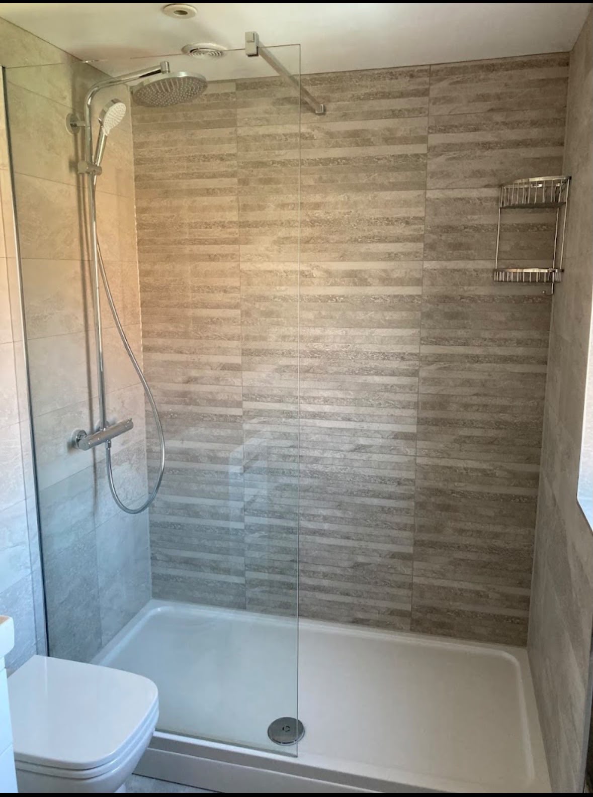 New bathroom installed to a home in B30 3QG UK located on Monyhull Hall Road in the Kings Norton area of Birmingham.